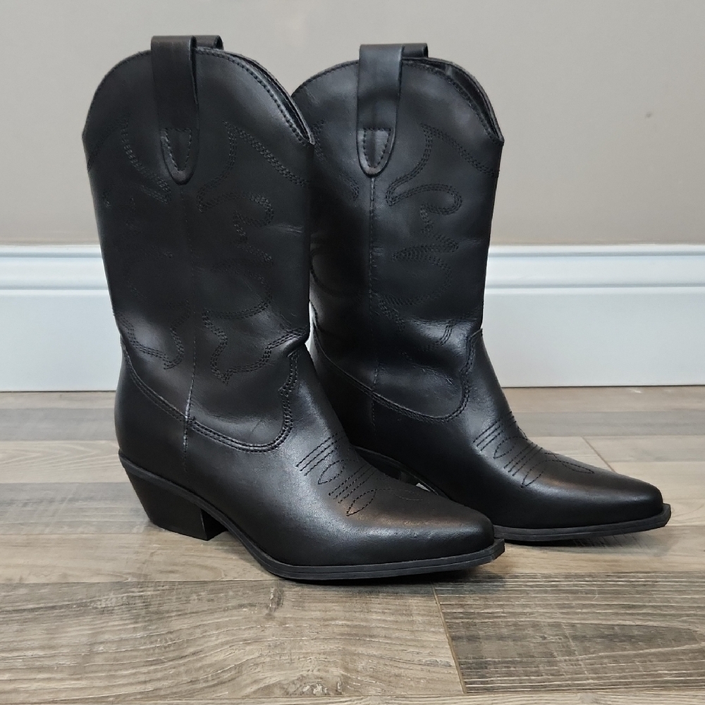 Steve Madden Women's Western Style Leather Boots in Black Size 7M
